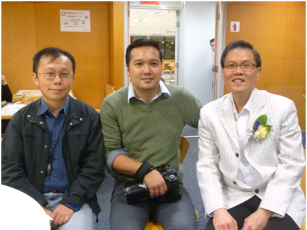 左邊是本會伙伴團體公司董事 – Growtech Limited – Mr. Norman Chang，中間是 Mr. Alden Sergio Yatco（梁黃顧則樓則師）Alden 更為我們作當晚之活動拍攝；右邊是本會主席區成先生。